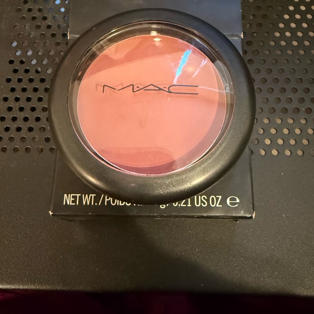 MAC Cosmetics Powder Blush in Desert Rose